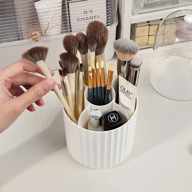 Make-up cup holder